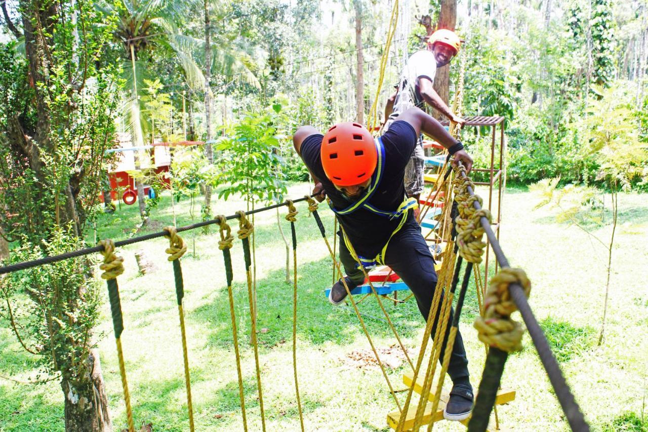 Cs County Resort Sakleshpur Extérieur photo