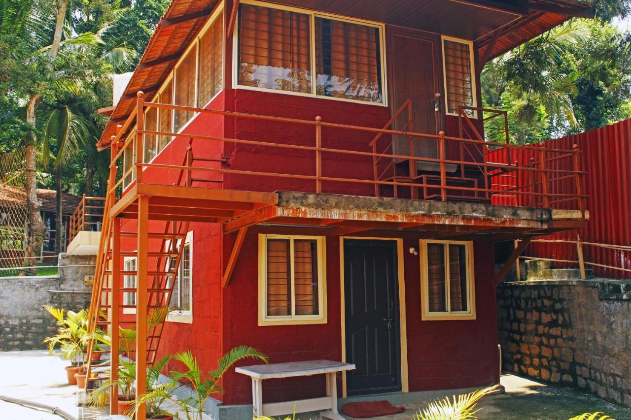 Cs County Resort Sakleshpur Extérieur photo