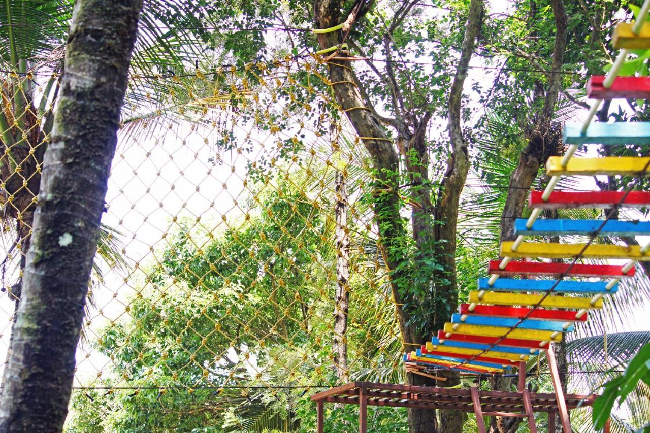 Cs County Resort Sakleshpur Extérieur photo