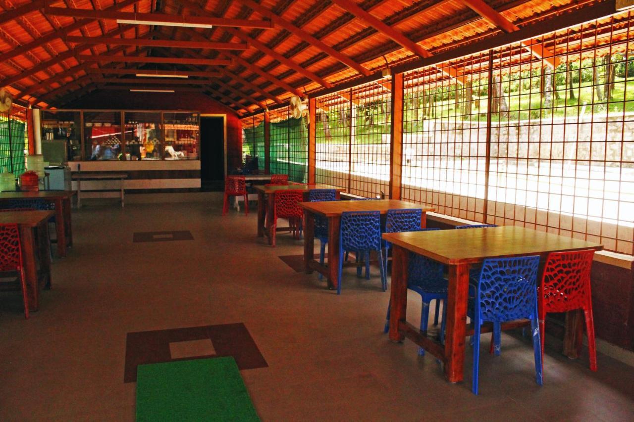 Cs County Resort Sakleshpur Extérieur photo
