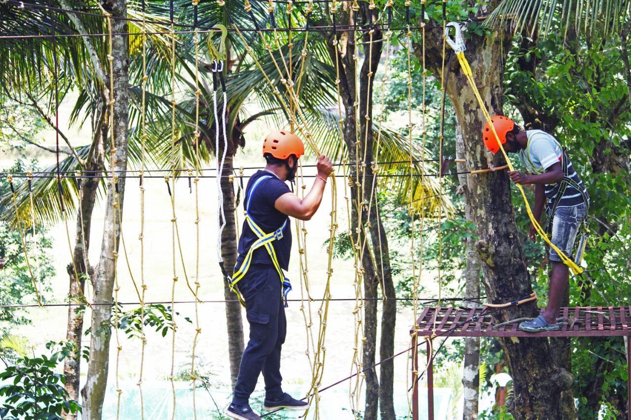 Cs County Resort Sakleshpur Extérieur photo
